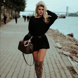 Meet your Posher, Sam